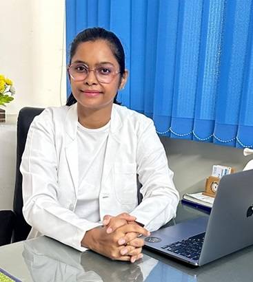 Dr. AKANSHA DIXIT (PT)